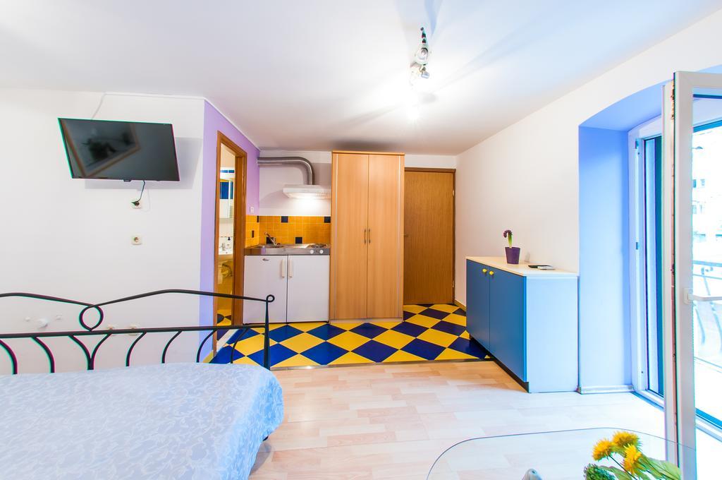 Sunny Star Apartment Split Exterior photo